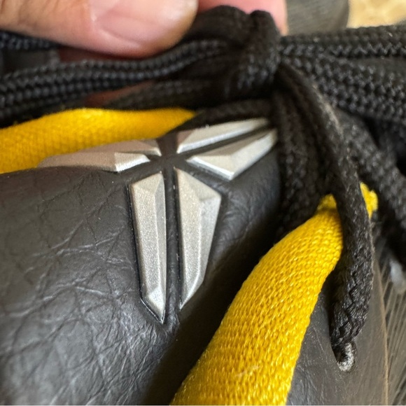 Nike Kobe 7 Supreme Del Sol Men's Black and Yellow Athletic Shoes size 9 - Picture 11 of 12